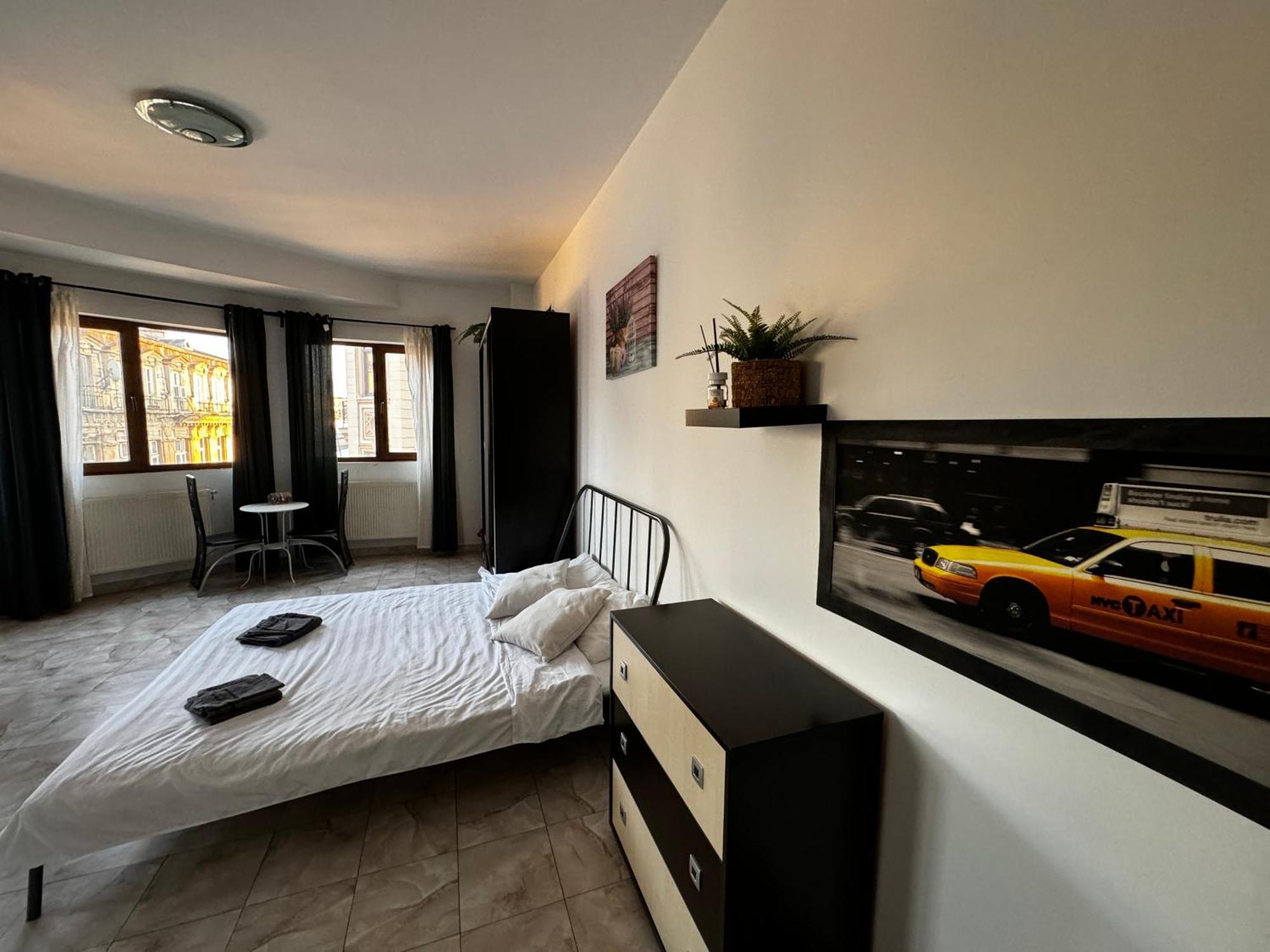 Old Town Studios By Chr Luxury Property Bucharest Exterior photo
